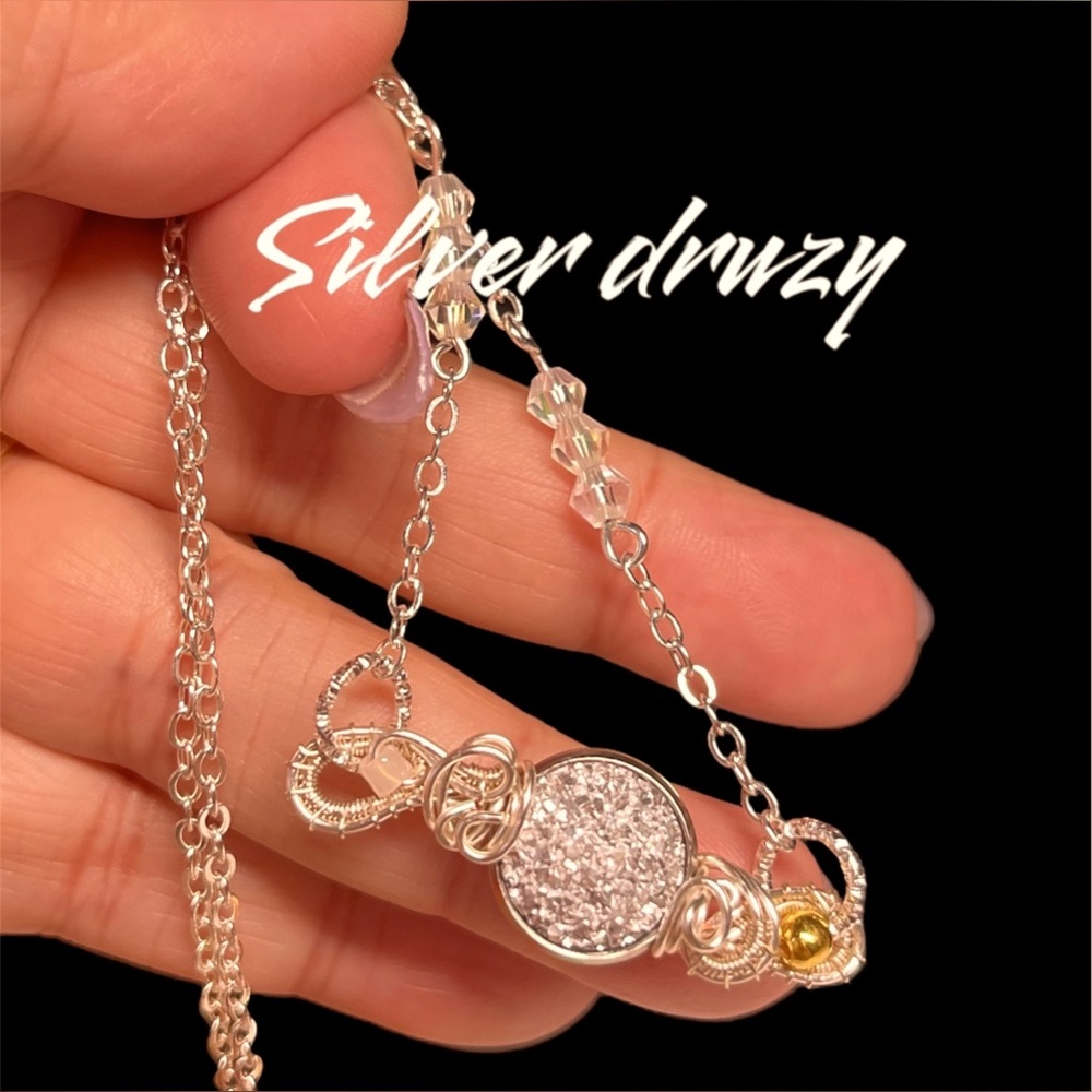 💕💜Gorgeous druzy necklace/pendant, silver/wire wrapped